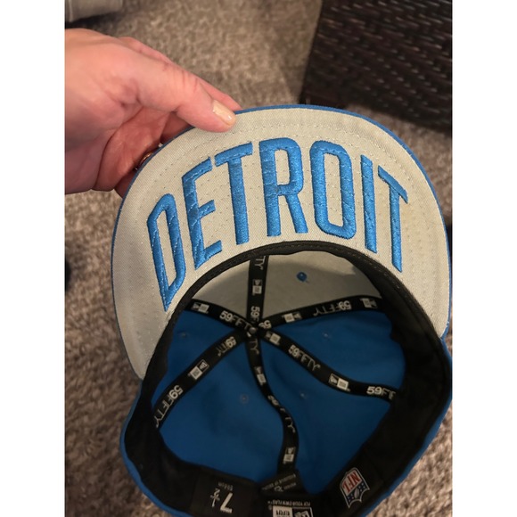 New Era 59FIFTY Detroit Lions Fitted Hat 7 1/2 Blue NFL Team Headwear Cap - Picture 3 of 6